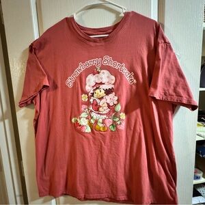 Strawberry Shortcake licensed Women’s-size XL short sleeve cotton shirt - EUC